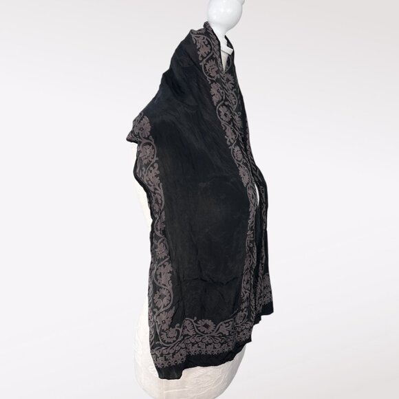 Liz Claiborne Vintage Silk Scarf Black Gray Floral Border 80s 90s Elegant Wrap - Picture 6 of 9